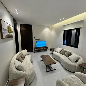 تيناس هاوس الرياض