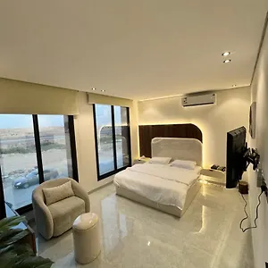 تيناس هاوس الرياض